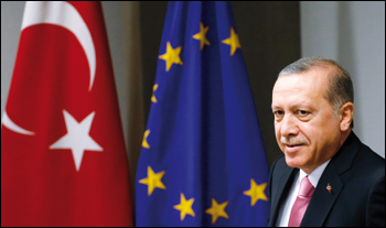 Ankara evoca “guerre di religione” in Ue 