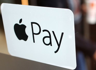 Da Apple a Samsung, smartphone centrale nei pagamenti