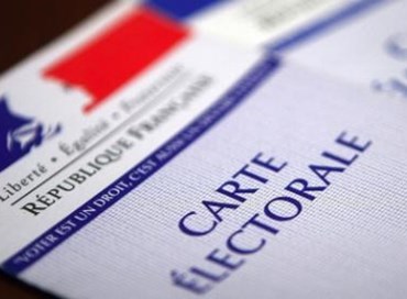 Francia, al via la campagna elettorale per le elezioni di giugno