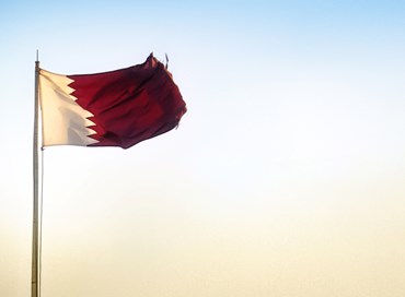 I Paesi arabi isolano il Qatar, ma l’Europa lo corteggia