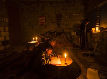 Gaza al buio: Hamas pressato da Anp, Israele ed Egitto