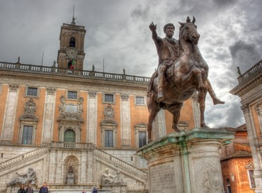 Roma e l’Italia: analogia di un decadimento
