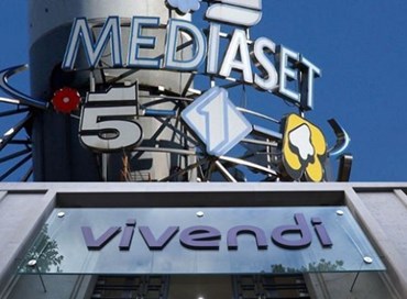 La scalata francese a Mediaset costa a Vivendi 3 miliardi di danni