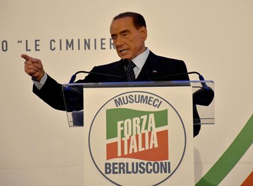 Berlusconi: veni, vidi, vici