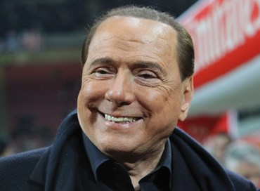 Berlusconi: “La flat tax per la ripresa”
