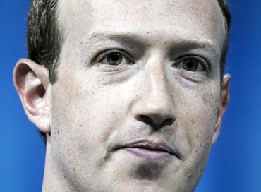 Zuckerberg se ne frega del negazionismo sull’olocausto