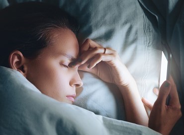 Sleep texting: la minaccia al buon sonno