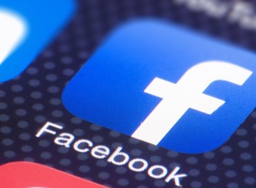 Vendita account falsi, Facebook denuncia 4 aziende cinesi