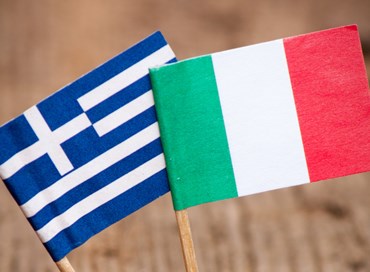I tetti di Grecia ed Italia nel mirino di Ue, Bce e Fmi