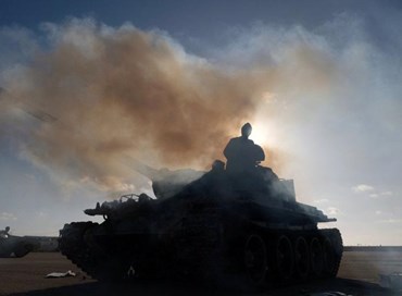 Guerra libica, tra la diplomazia di Conte e gli allarmi di Serraj