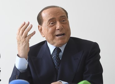 Berlusconi lancia un nuovo “Predellino”