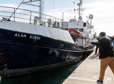 Migranti, Salvini nega l’ingresso alla Alan Kurdi