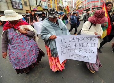 Bolivia, Morales proclamato presidente ma l’Osa chiede verifiche