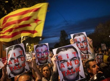 Proteste in Catalogna: Sanchez contestato