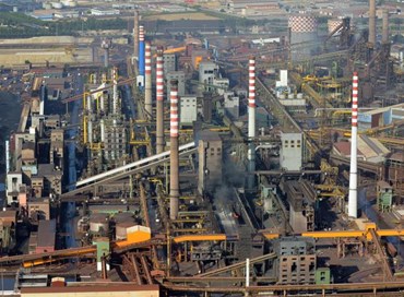 ArcelorMittal: perquisizioni e sequestri a Taranto e Milano