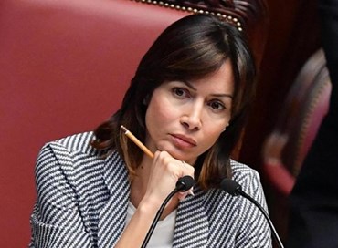 Carfagna: “Sono una donna di destra, mai con Renzi”