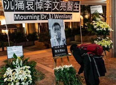 Coronavirus: La morte del dottor Li Wenliang scuote la Cina