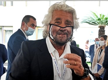 Beppe Grillo prova a risvegliare il Movimento morente