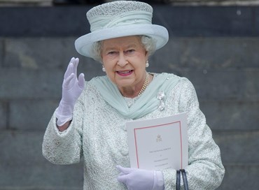 Elisabetta II lascia la sua eredità al femminile