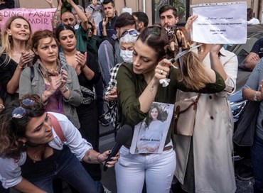 Iran: si allargano le proteste per Mahsa Amini