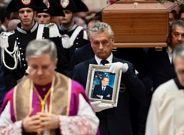 I funerali di Berlusconi fanno audience come il calcio