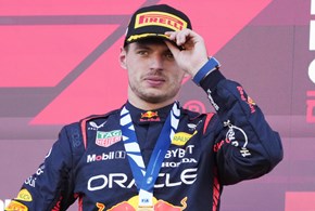 Verstappen in Qatar per il terzo titolo mondiale consecutivo