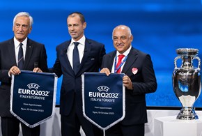 Euro 2032 si giocherà tra Italia e Turchia