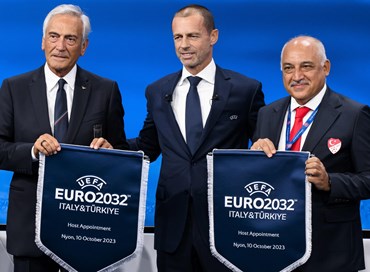 Euro 2032 si giocherà tra Italia e Turchia