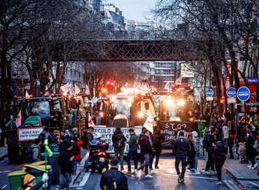 Le proteste degli agricoltori in Francia e Spagna