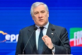Antonio Tajani, tra liberali e popolari europei