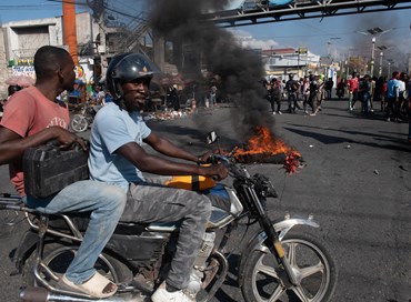 Haiti nel caos, il premier si dimette