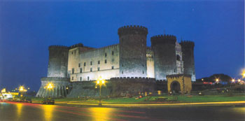 Napoli, città di castelli tra mito e storia 
