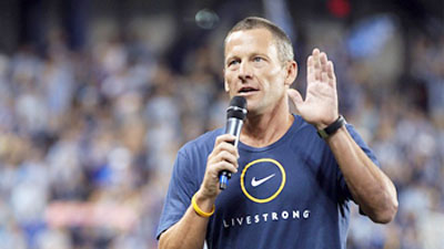 Armstrong confessa e cerca il perdono in tv 