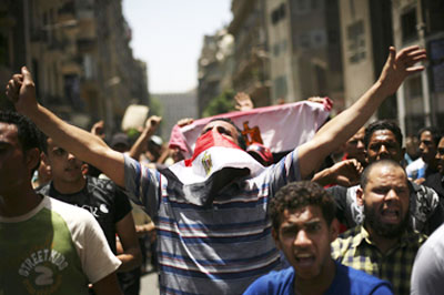 Un Egitto con l'ombra della guerra civile 