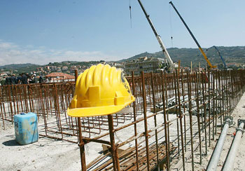 Disciplinare gli appalti:  un cantiere senza fine 