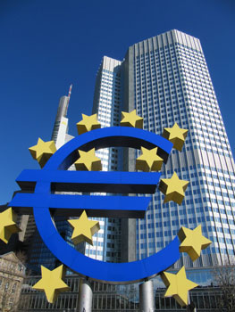 Draghi conferma: “Invariati i tassi” 