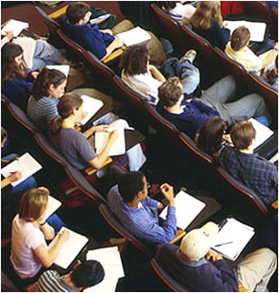 Soldi ai partiti? Meglio l'università