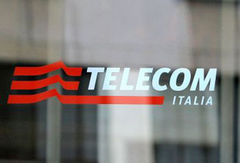 Telecom e scorporo, un altro cambio