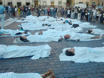 Radicali: sit-in shock sulle carceri