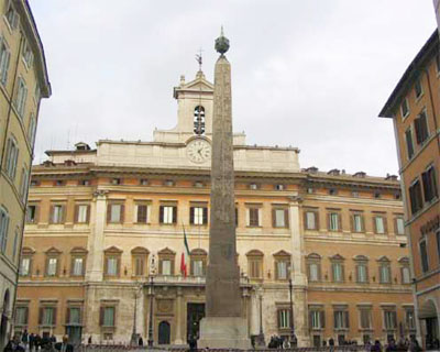 Questione morale e crisi politica 