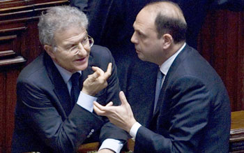 Falchi e colombe, chi sono i traditori?