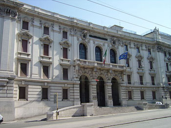 Ancona, trema la roccaforte rossa