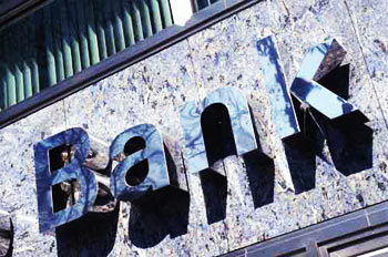 Nelle banche italiane, il cliente è un numero