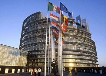 Dall’Ue 8 miliardi per il lavoro giovanile