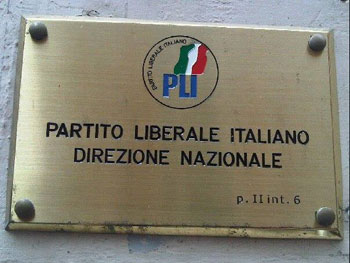 Dietrofront del Pli No a