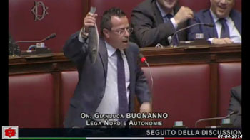 Leghisti circensi, cara fu la spigola!