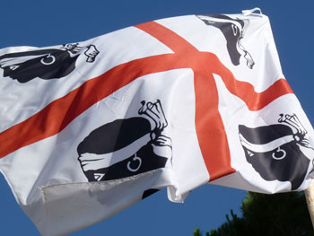 Regione Sardegna, la corsa a 8 (anzi 6)