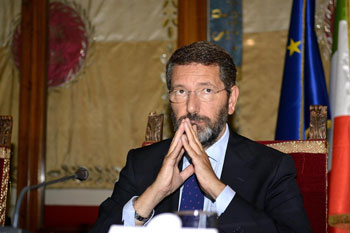 Marino, ora dimettiti