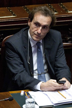 Sicurezza, l’intervista a Stefano Dambruoso