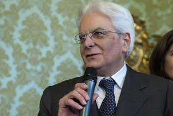 Si apre una nuova fase della politica